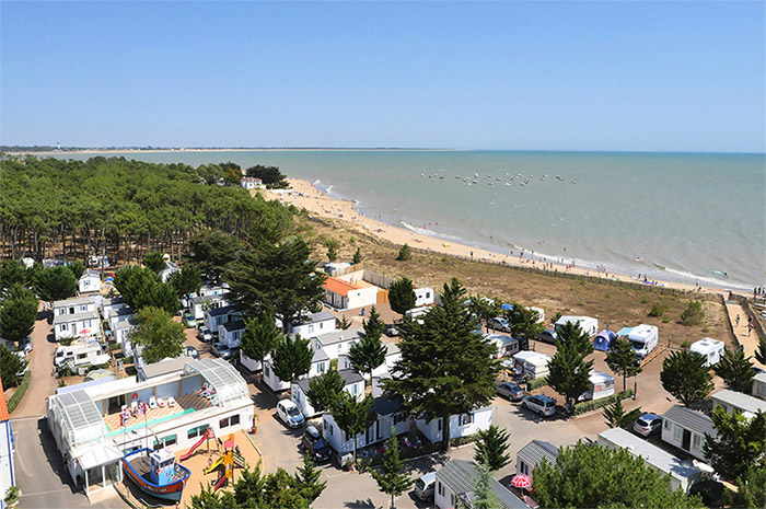 camping accès direct à la plage en dernière minute en Vendée
